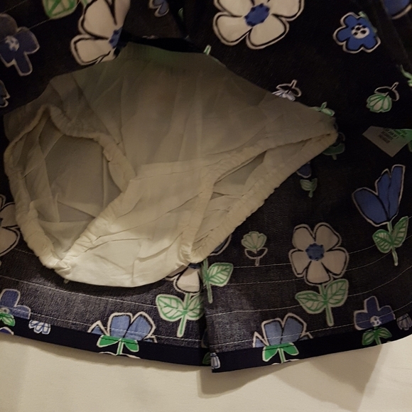 Gymboree girls size 2T Spring Prep line skirt with diaper cover New - Picture 2 of 3